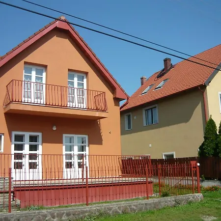 Baratsag Haz Guest house
